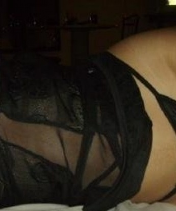 Азалия, 29 лет, 2 размер груди